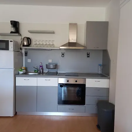 Apartman Nice With Swimming Pool